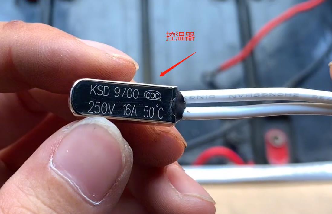 电动车电池鼓包发热会着火吗,电动车电池鼓包怎么降温