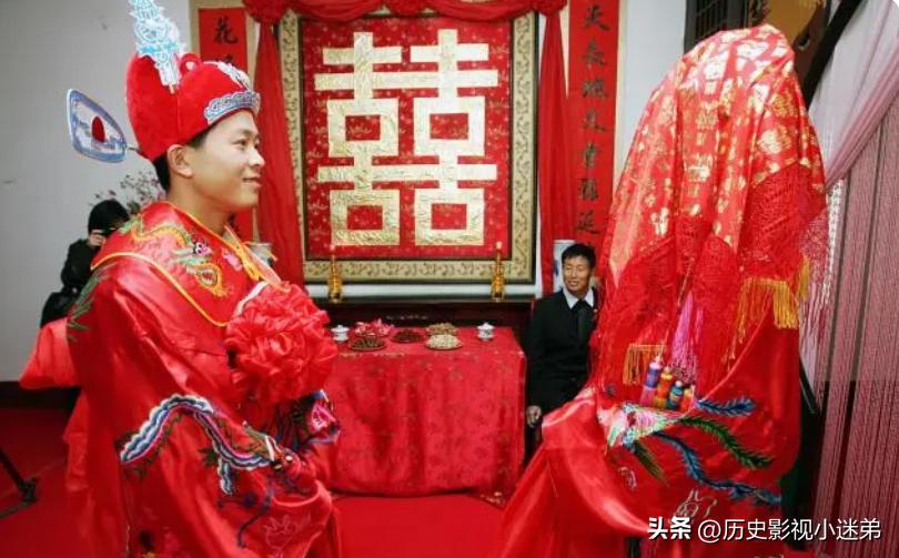 结婚年龄的历史发展,现在多少岁够法定年龄结婚