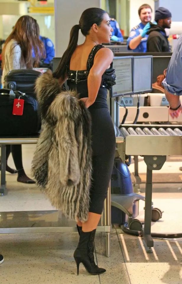 花五亿买了私人飞机后，名人都用它干什么了？