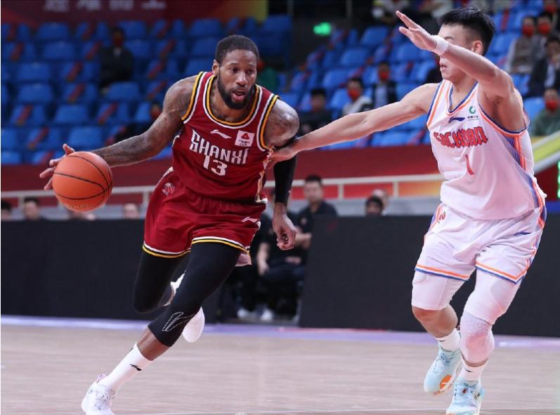 菲尔德cba总决赛,菲尔德cba最高分