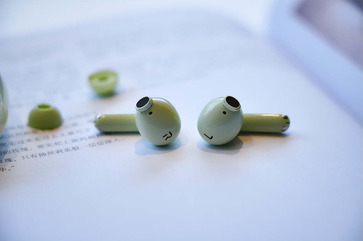 oppoencofree2i和free2哪个好,oppoencofree3测评值得买吗