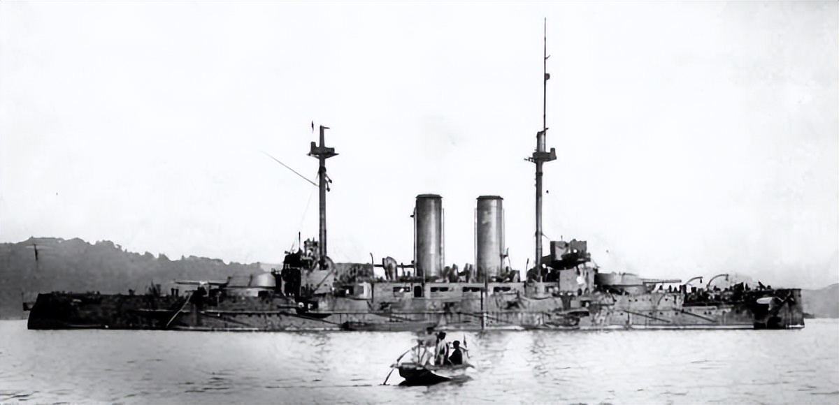 20世纪日本沉没,一战战列舰沉没爆炸