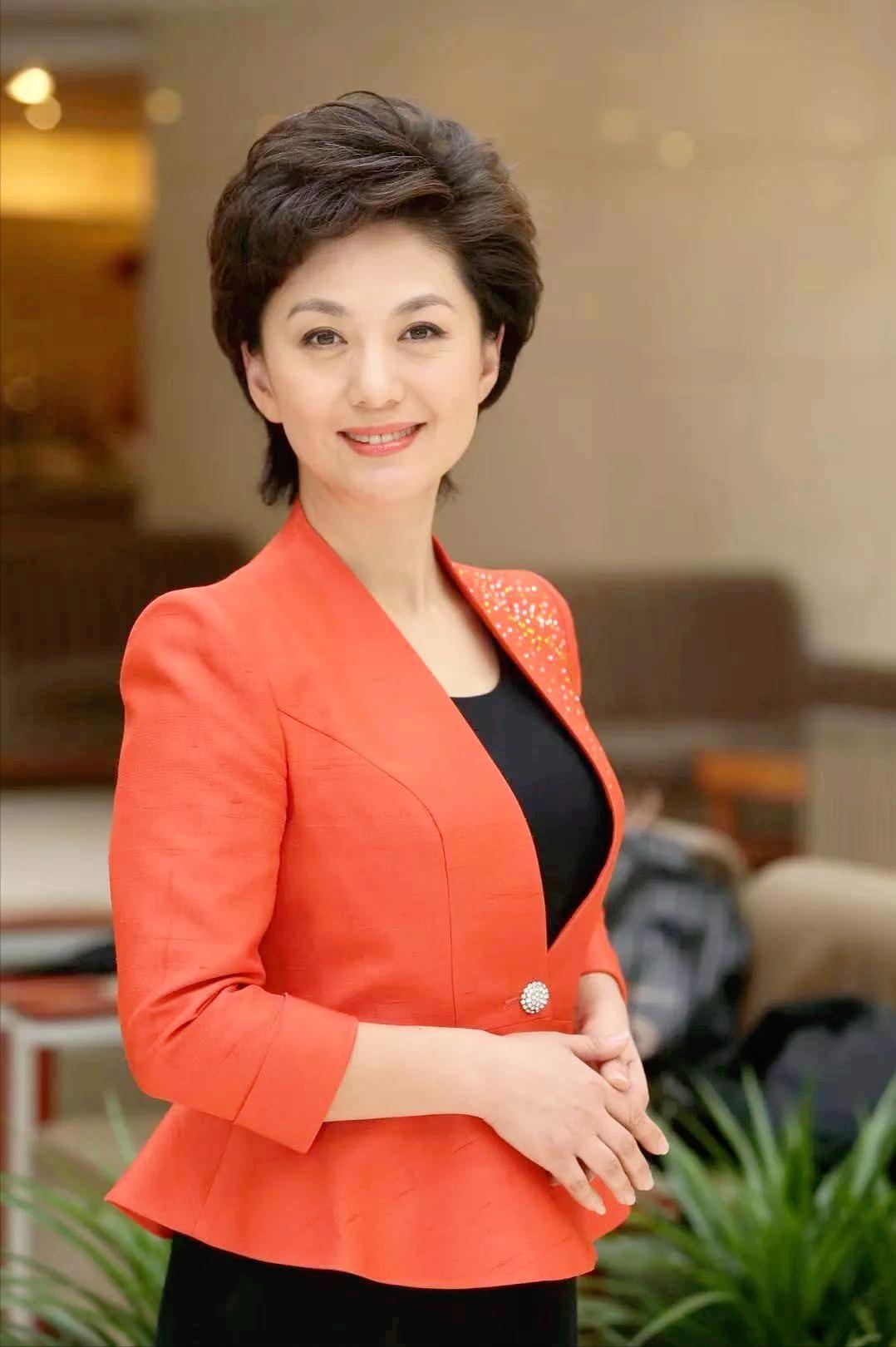 海霞嫁给科学家,海霞第一次婚姻丈夫是谁