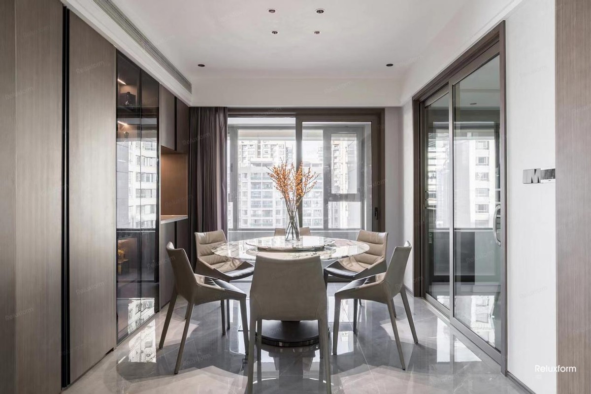 慕冠家居Reluxform|夏日微风般的清新美宅，纵享惬意慢时光