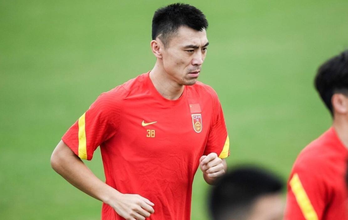 中国男足足球教练最新消息,中国足球队教练名单公布最新消息