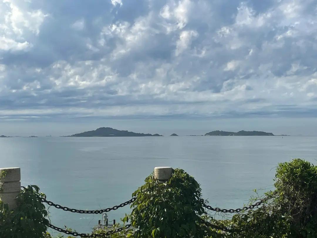 台军头扬言做好打第一枪准备后，台军出现逃兵，台媒：已游到大陆