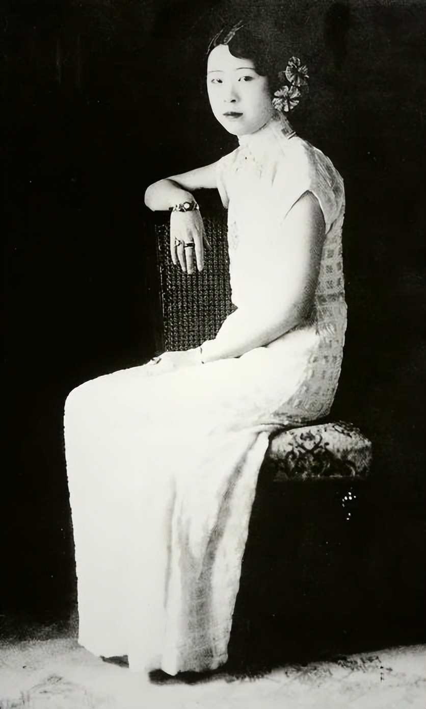 文绣傅玉芳,44岁妇女傅玉芳