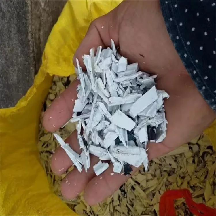 废旧塑钢门窗粉碎,塑钢窗撕碎机