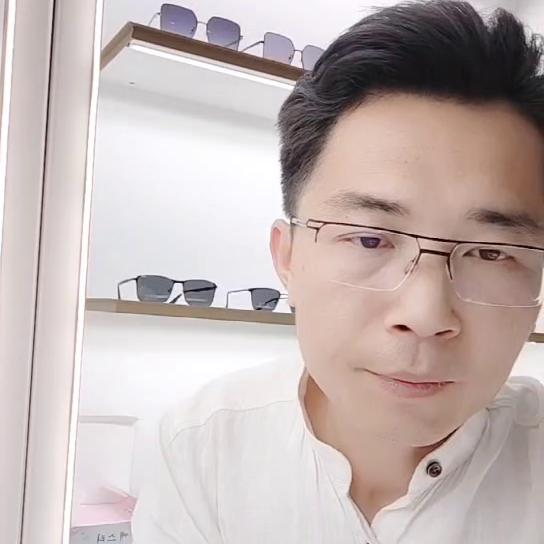 配眼镜镜片是假的能退一赔三吗,配眼镜如何选择镜片品牌价格