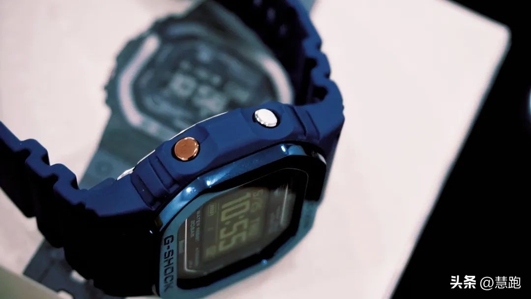 既实用多功能防摔还简单的手表,有间歇跑功能的运动手表