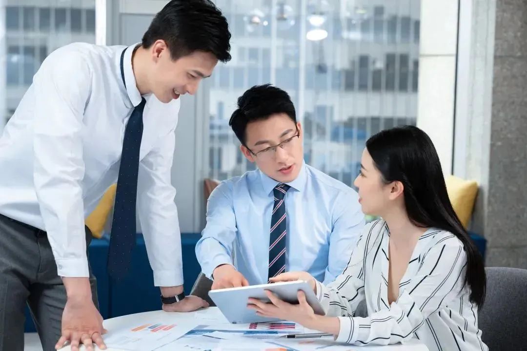 做销售怎么说话才能有气场,销售员怎样培养自己的销售技巧