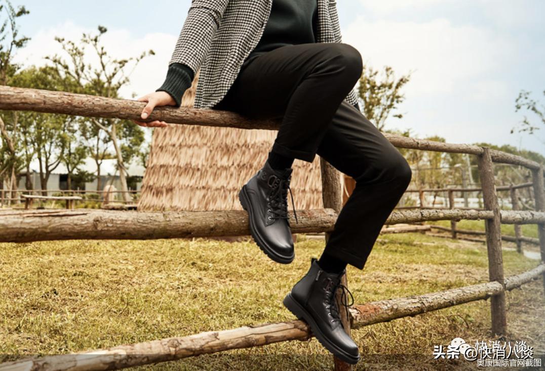 斯凯奇与彪马鞋,手握斯凯奇和彪马