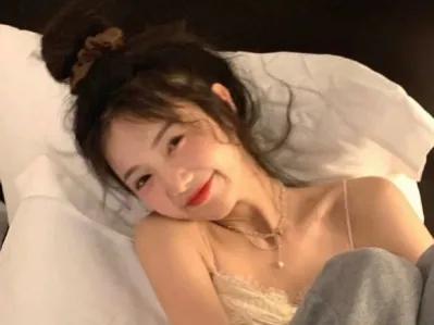 车祸现场，他惊呆了，苦苦寻找了五年的她，此刻就在眼前