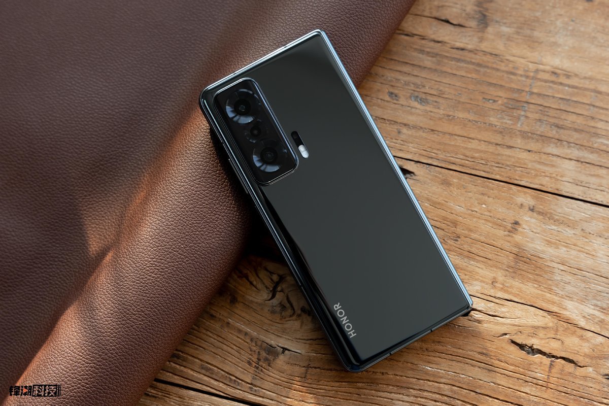 荣耀magicv适合自己的照片壁纸,荣耀magicv图