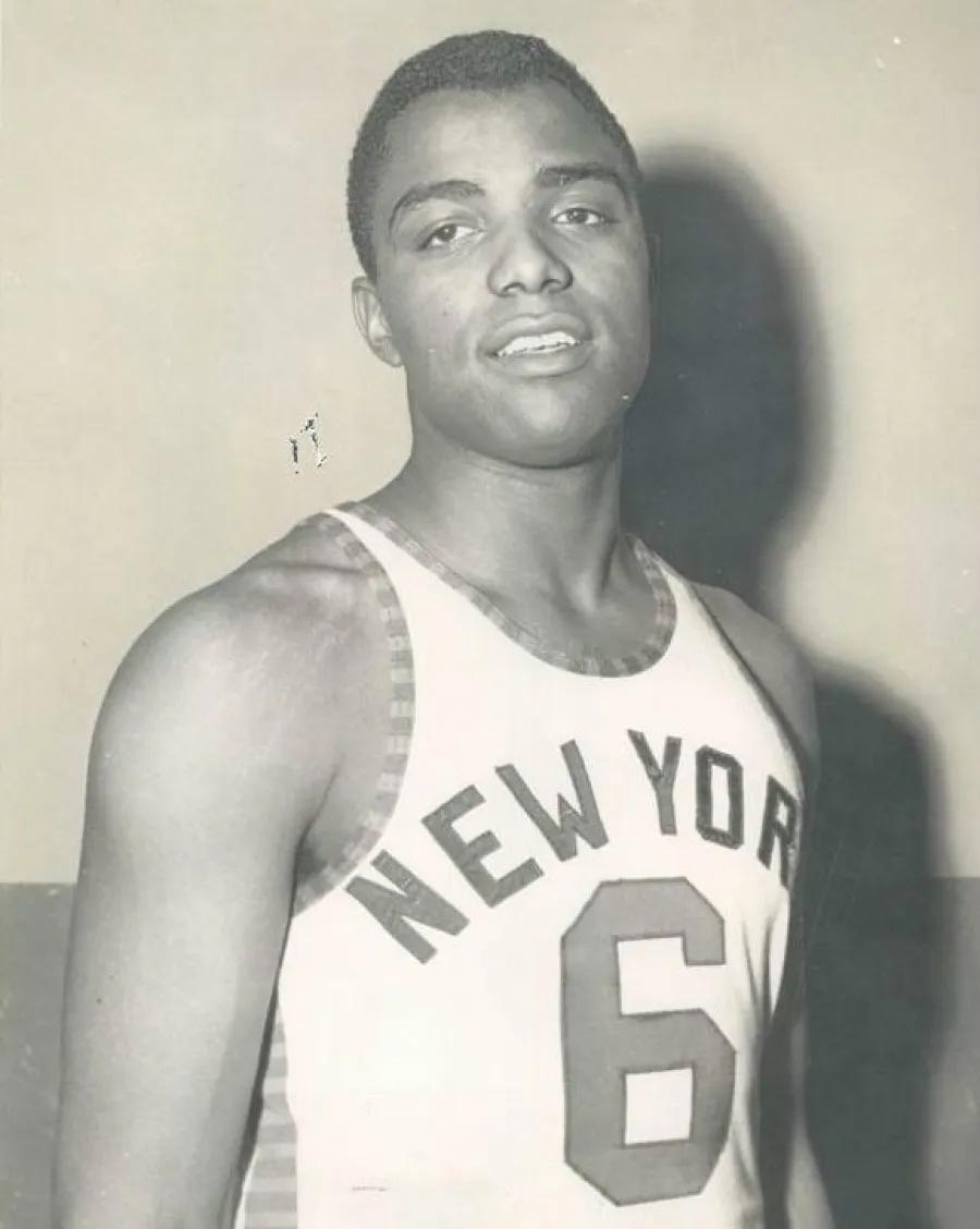 nba球衣进化史,nba21-22尼克斯球衣