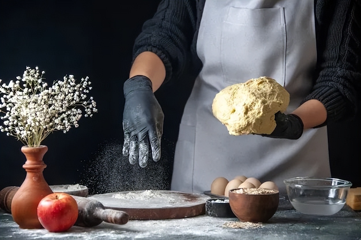 为什么面粉没有以前的香？加了添加剂安全吗？真相是……