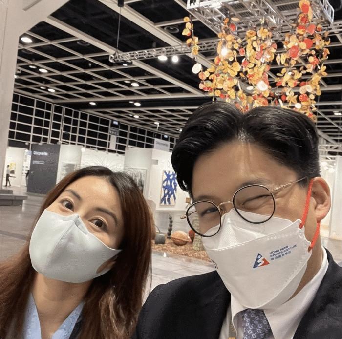 霍启刚带儿子看郭晶晶,霍启刚郭晶晶带孩子看球赛