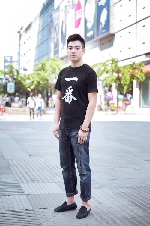 男人不管多大年龄，少穿3种自带“痞气”的鞋子，比想象中更油腻