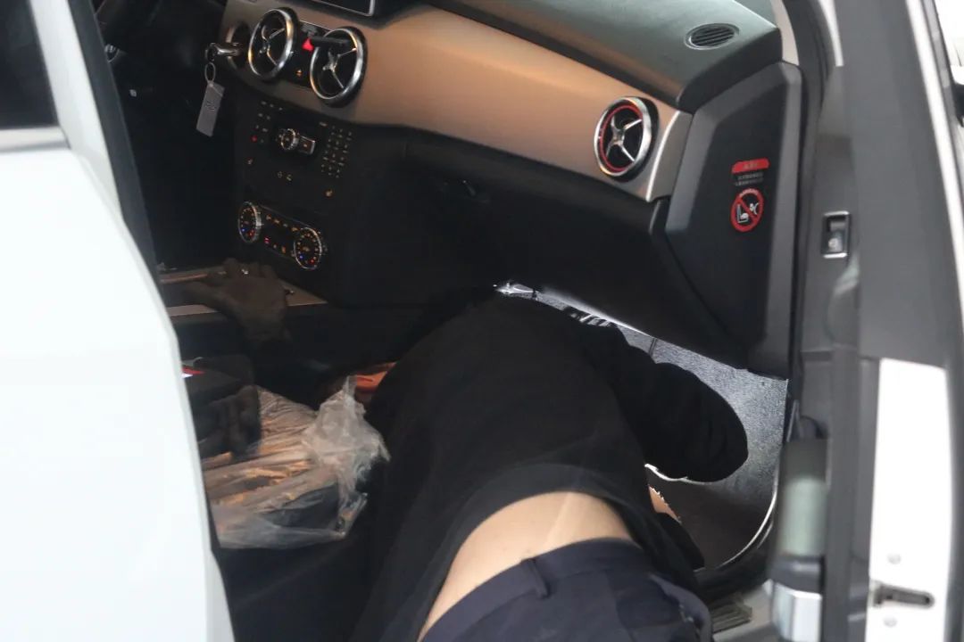 奔驰老款gls300翻新改造,奔驰glk300翻新全过程