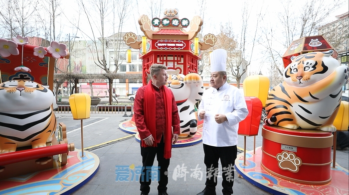 过年吃东西挑战,过年挑战100块吃大餐