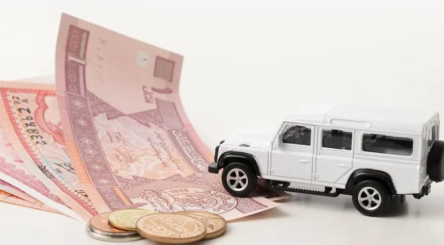 每个月1800的车贷还不起了,每个月还车贷3000压力大