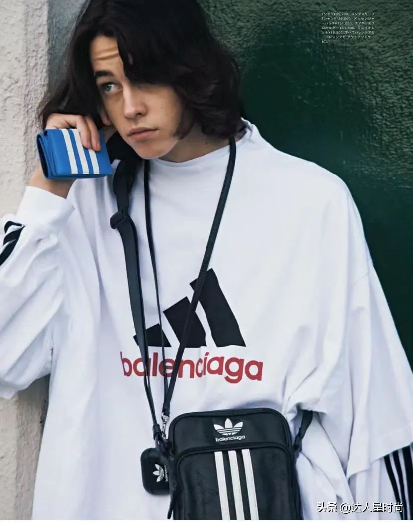 世界杯结束了，足球穿搭火了！欧阳娜娜、Jennie、Bella集体撞衫