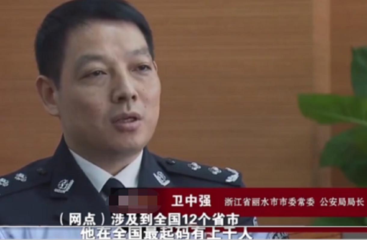 小伙自学软件两年赚4000亿,男子自学编程获利400万