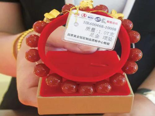 黄金会褪色吗怎么保养,黄金饰品为何也会变色