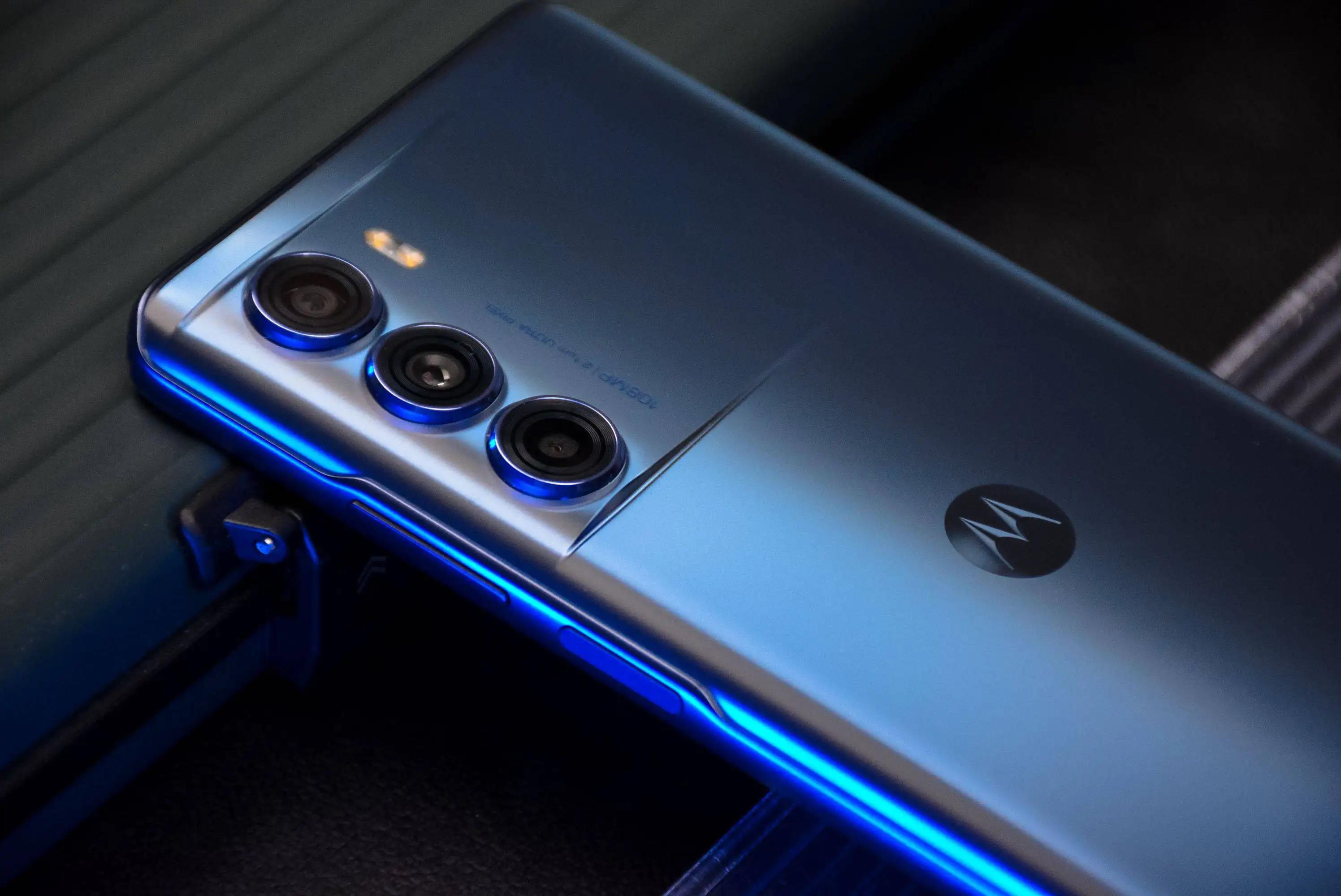 怀念当年的诺基亚摩托罗拉,摩托罗拉和诺基亚为什么迅速衰落