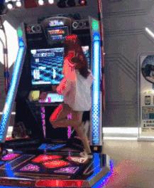 邻居门口放狮子我怎么破,邻居门口摆狮子我该怎么应对