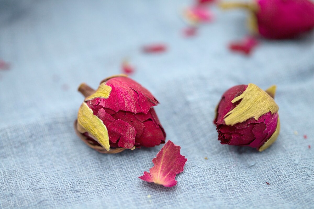 一朵花专为女人开放，调经活血，为专门治疗月经不调的良药