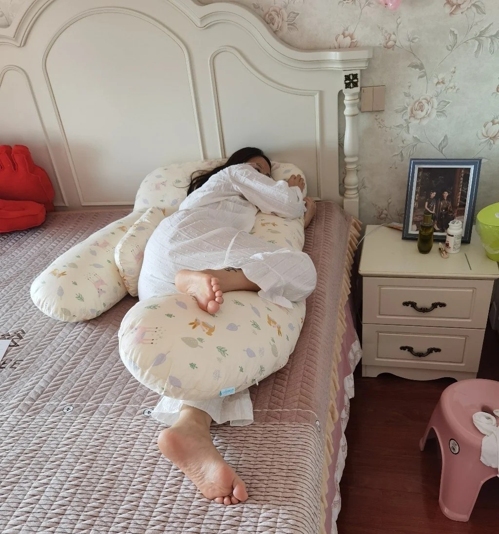 孕妇孕贝吸奶器推荐,哺乳枕喂奶防漏神器推荐