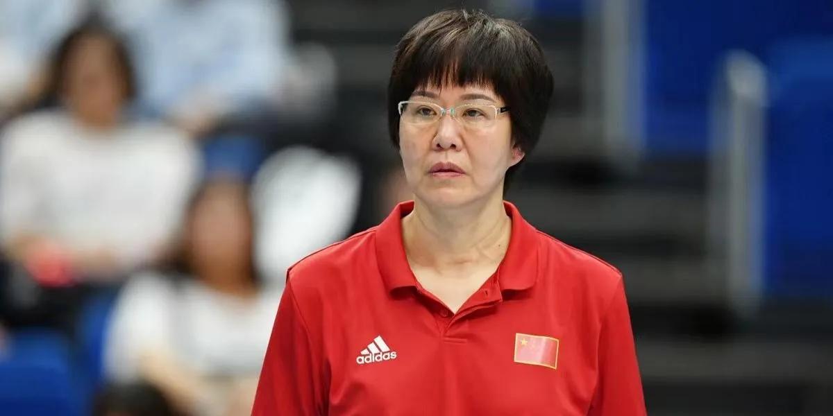 中国国家女排主教练,80年代女排主教练是谁
