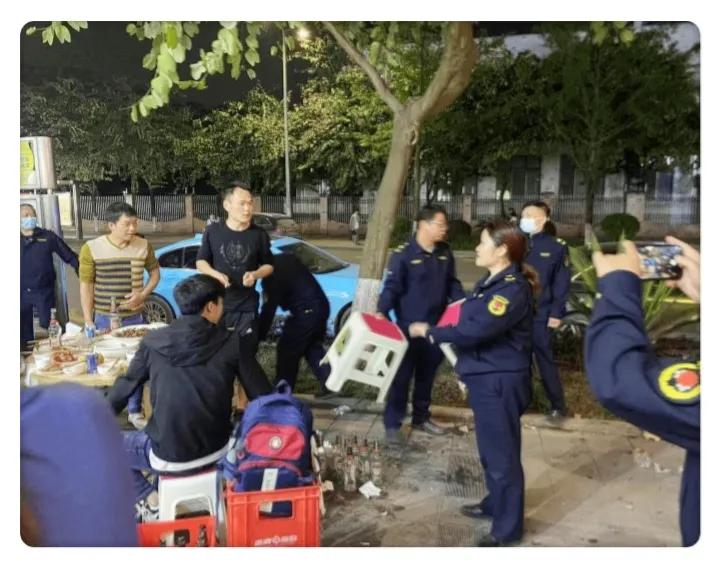 国外的城管制度,国外城管整治