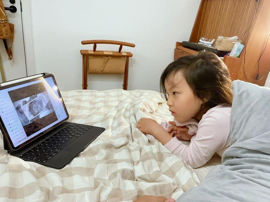 当孩子问你问题怎么回答,孩子问什么都不说怎么沟通