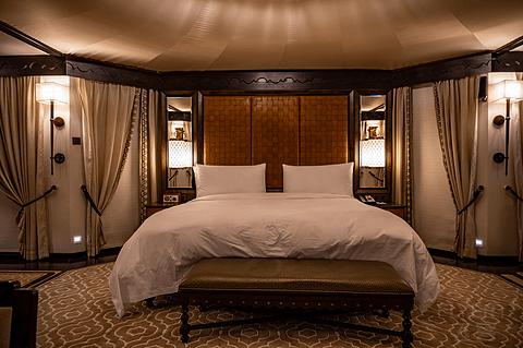 哈伊马角利兹卡尔顿,哈伊马角沙漠丽思卡尔顿酒店