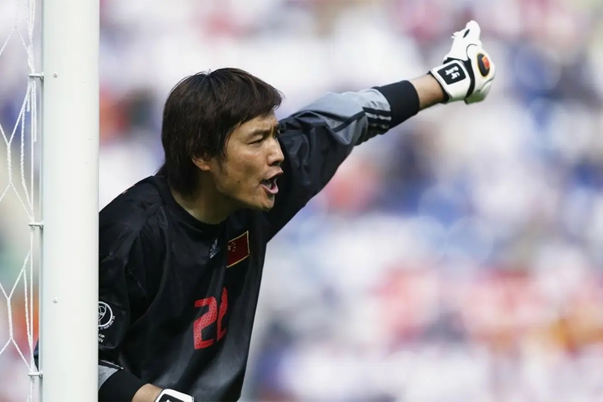 踢假球被处罚降级,踢假球被判10年