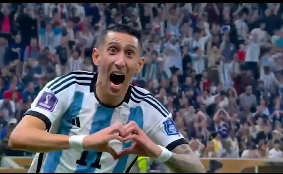 他是天才球员，辅佐两代王的功臣