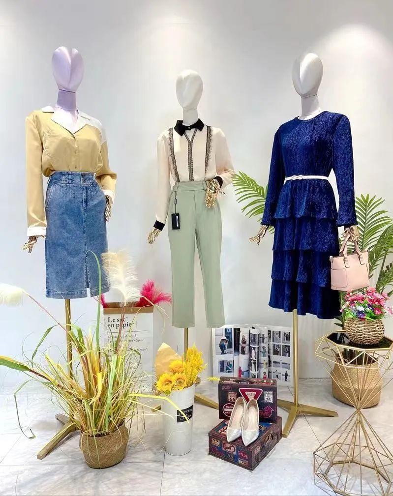 诗篇风衣女,诗篇品牌折扣女装直播