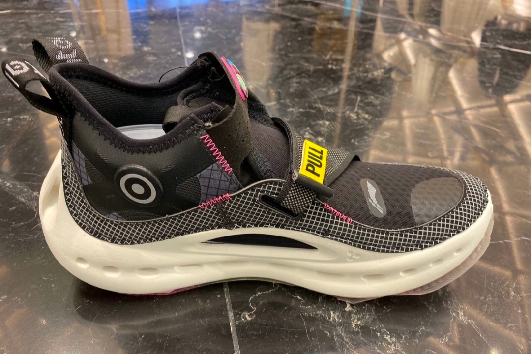 抄袭运动鞋,安踏和李宁运动鞋对比