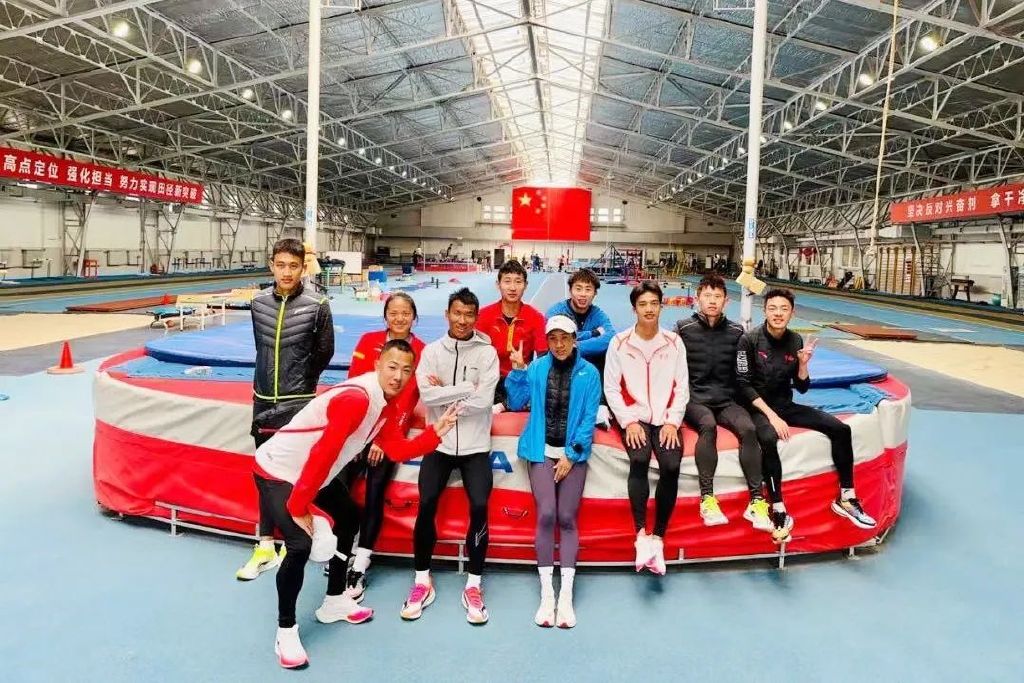 高鹏马拉松最好成绩,高鹏马拉松运动员