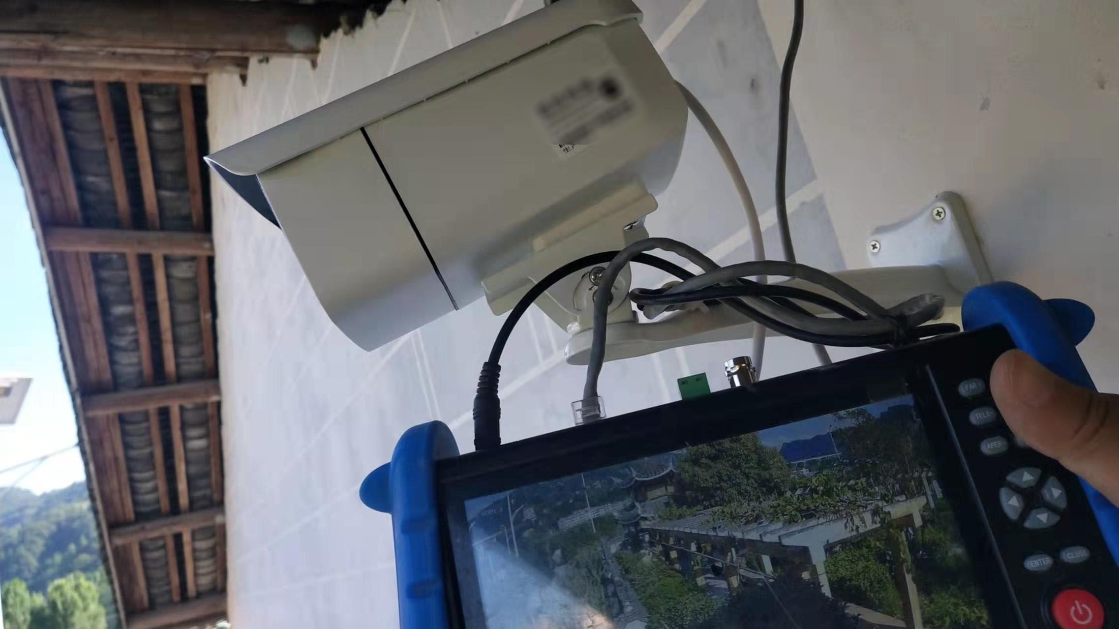 安装两个摄像头需要多少安装费,安装一个摄像头多少钱人工费