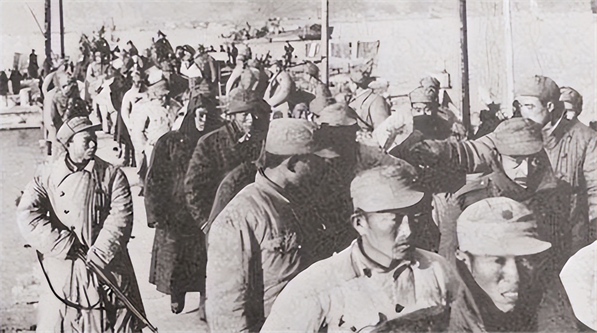 文强是毛主席表弟、周总理学生，建国后为何被关押26年？