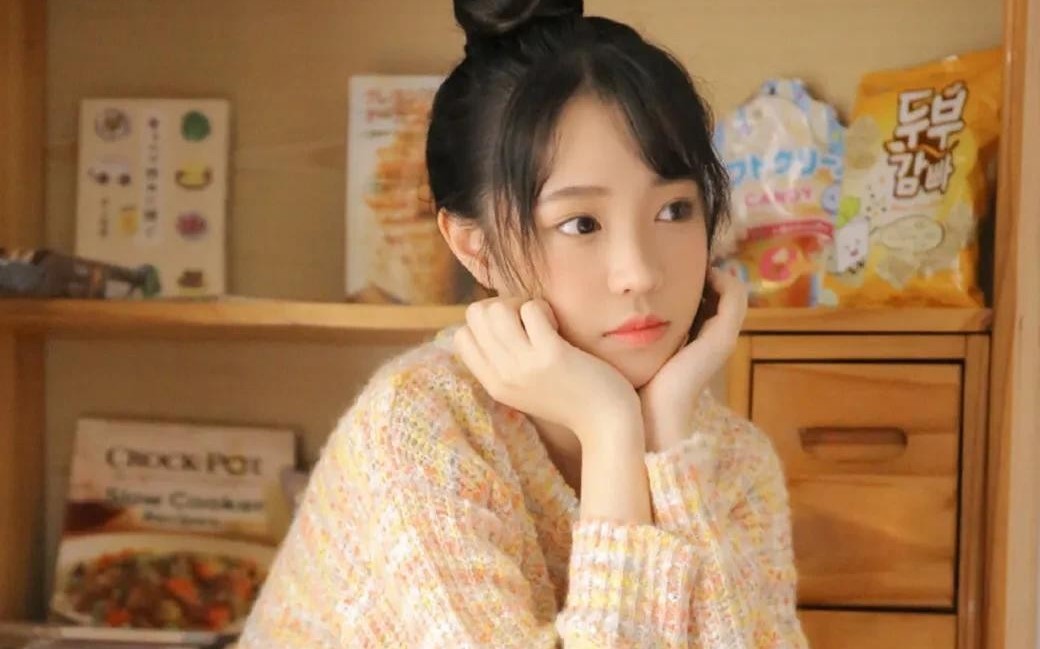 夸奖女人漂亮有气质的句子,夸奖女人唱歌好听漂亮的句子