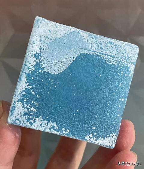 手工皂有小水珠似的东西,手工皂受潮长水珠怎么办