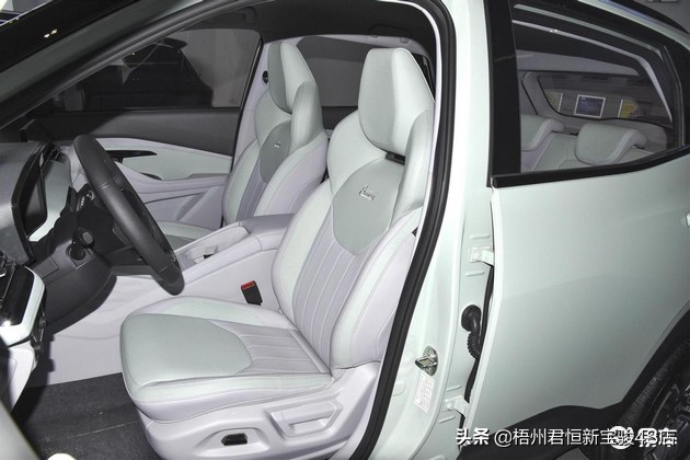 新宝骏rs-3新款装饰品,新宝骏rs-3有360度全景影像