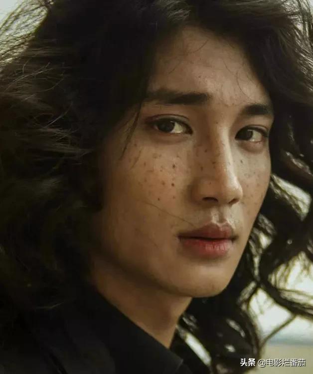 全球最帅100张面孔肖战,全球最帅十大面孔肖战