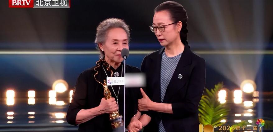 十大最美女星素颜照,殷桃20位演员今昔对比