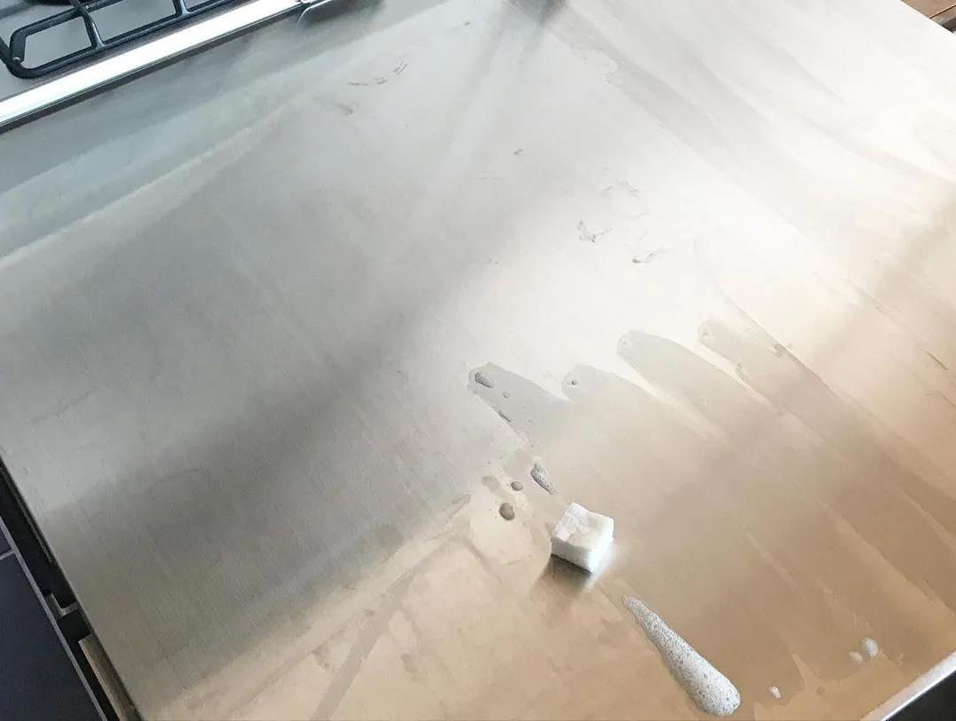 厨房装修用不锈钢橱柜,厨房装修橱柜全部用不锈钢好不好