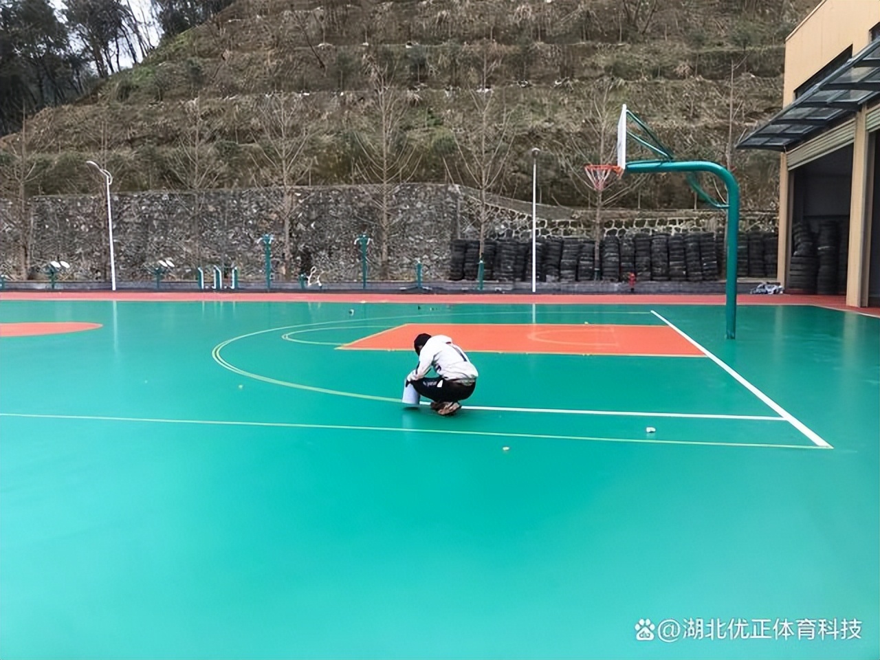 硅pu篮球场施工全过程,北京硅pu塑胶篮球场报价